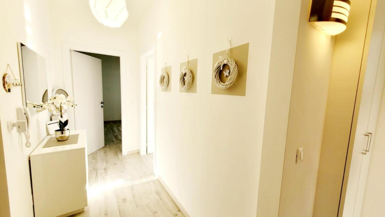 Appartamento Vicino Al Centro Adigeo E Fiera Verona Exterior foto